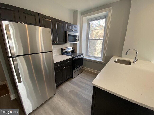 Foto del edificio - 21 E Price St