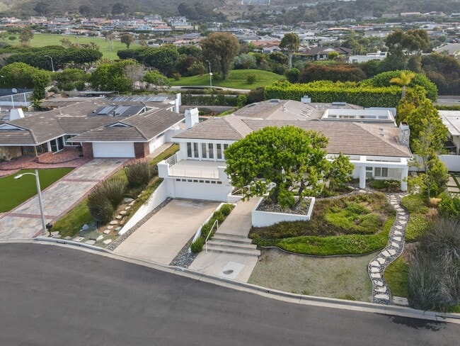 Building Photo - Monarch Bay Ocean View Single Family Home!