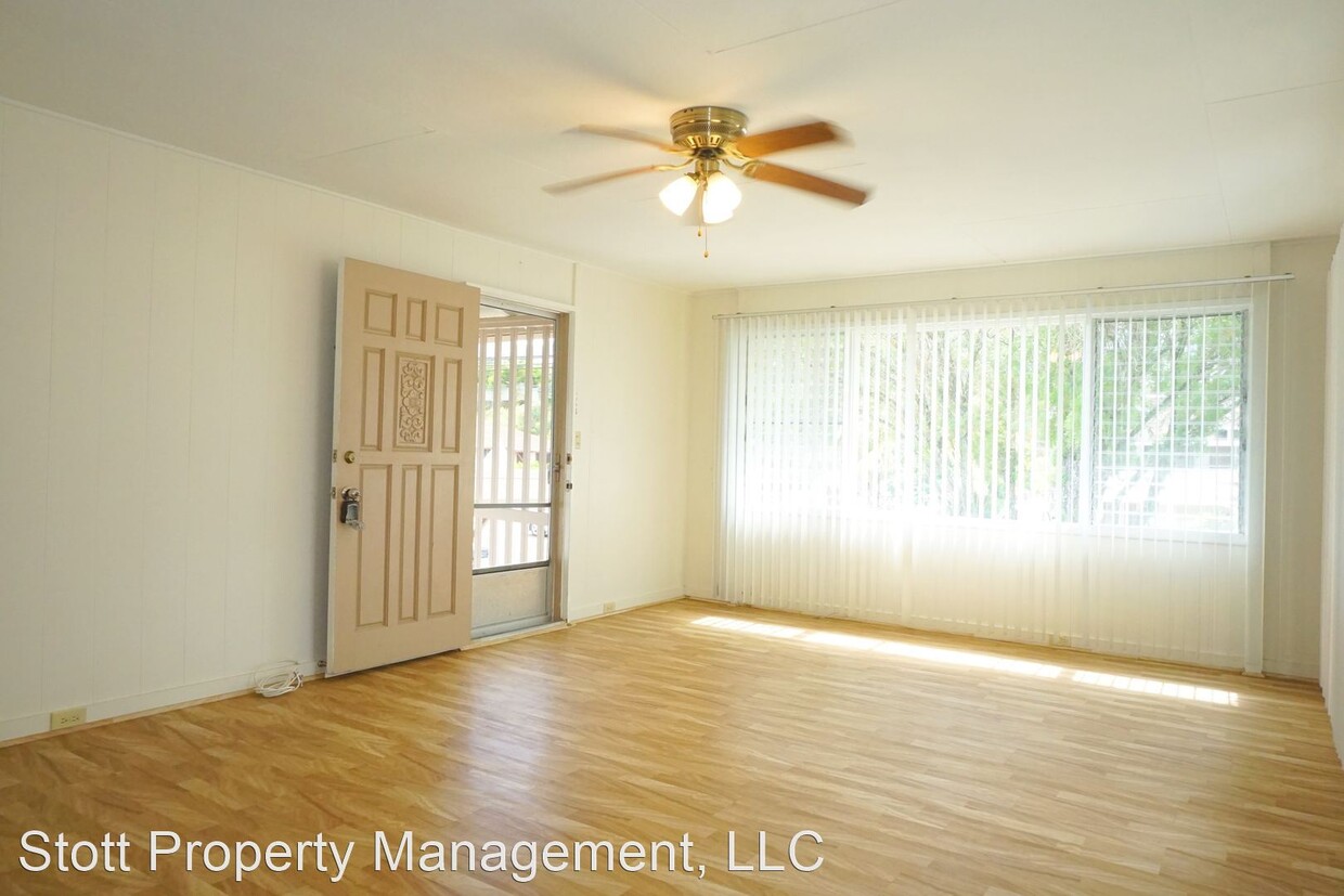 Primary Photo - 3 br, 2 bath House - 1214 Hele St.