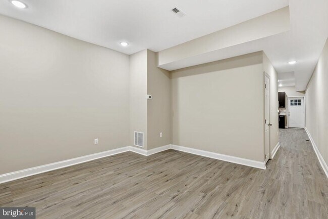 Foto del edificio - 2100 N Smallwood St