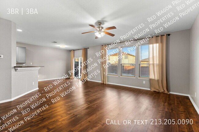 Foto del edificio - 4342 Safe Hbr