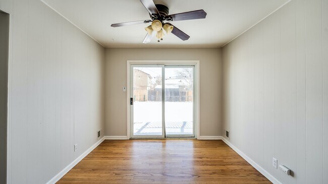 Foto del edificio - 11272 Lafayette St