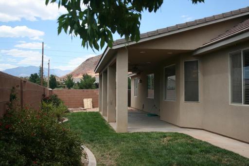 Building Photo - 1628 S Camino Real