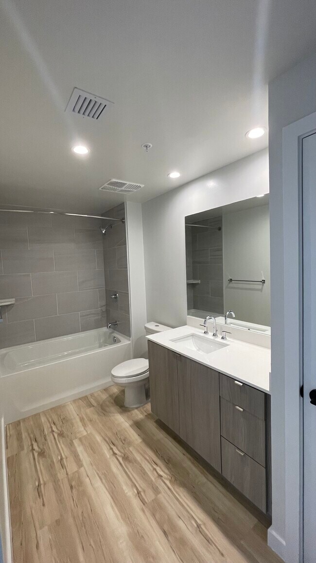 Foto del edificio - 529 SW 3rd St
