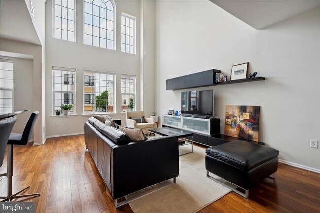 Building Photo - 3207 Capri Dr