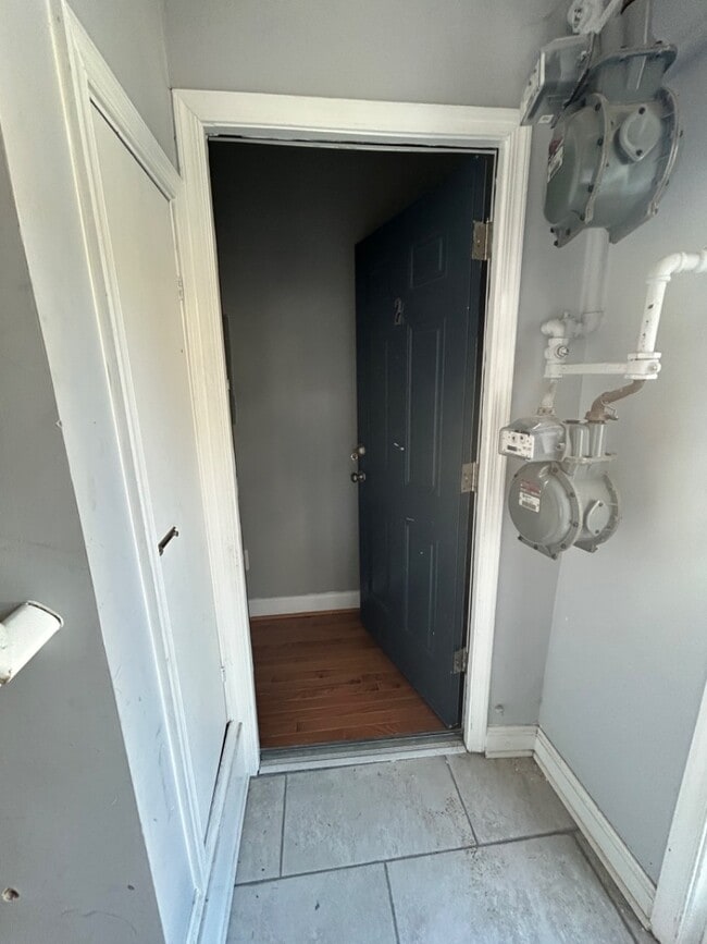 Building Photo - 1141 Owen Pl NE