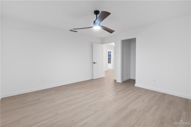 Building Photo - 20 N 17th St