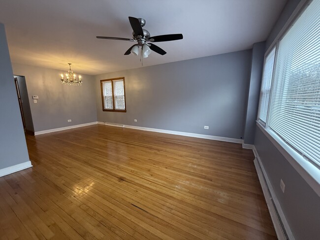 Foto del edificio - 2929 N Kolmar Ave