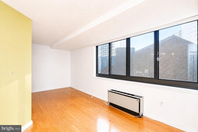 Foto del edificio - 1420 Locust St