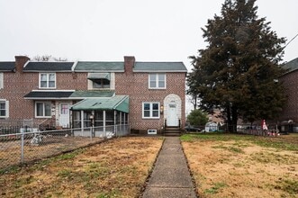 Building Photo - 1019 Taylor Dr