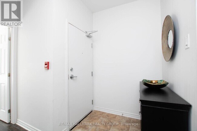 Photo du bâtiment - 314 Everest Private