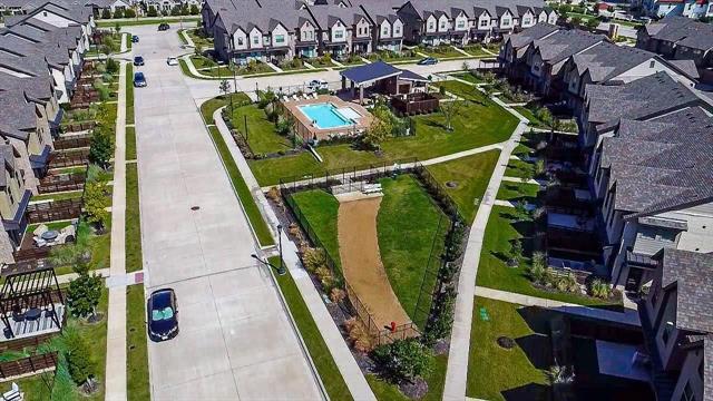 Foto del edificio - 7345 Ventura Ln