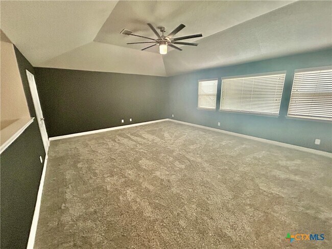 Foto del edificio - 732 Great Cloud Dr