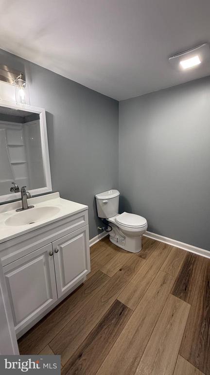 Building Photo - 28 Sandstone Ct