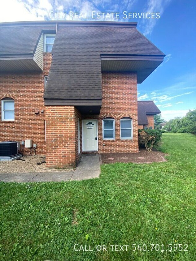 Foto principal - 1119-D Reservoir St-