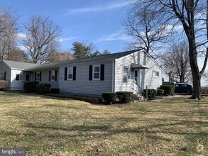 Building Photo - 115 2nd Ave N