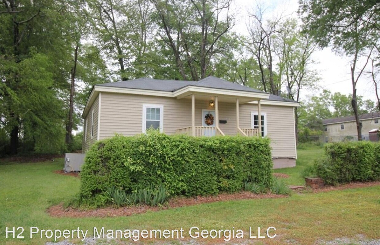 Foto principal - 3 br, 2 bath House - 732 West Montgomery S...