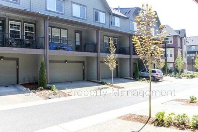 Photo - 1327 Greenwich Walk NE Townhome