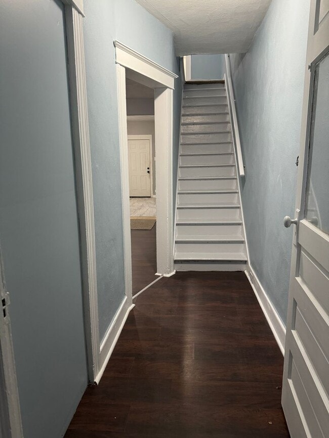 Building Photo - Spacious Remodeled Home in Binghamton, NY