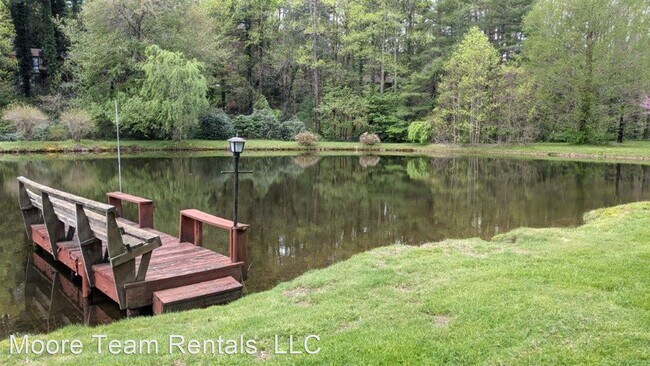 Building Photo - 3 br, 2 bath House - 2661 Seminole Dr