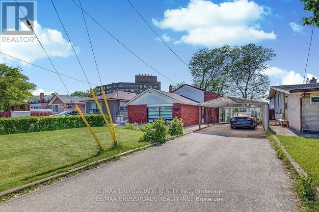 Building Photo - 18 De Marco Blvd