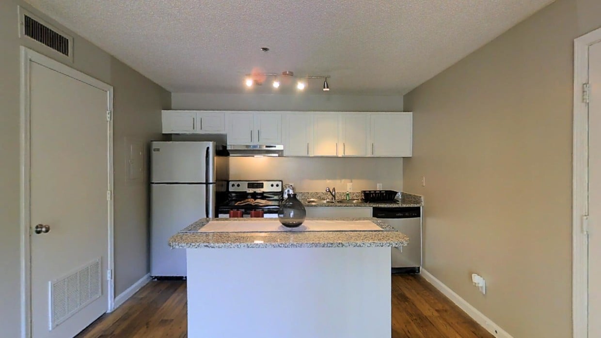 Photo - Sloan Square Apartments