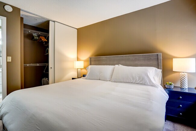 Foto del edificio - 1409 N Prospect Ave