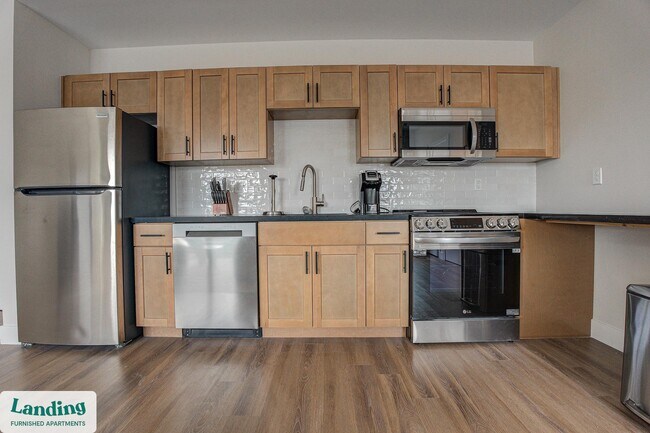 Foto del edificio - 1999 E Boston St