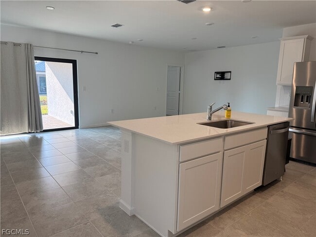 Building Photo - 1024 Caloosa Breeze Dr