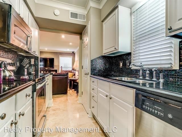 Foto del edificio - 7730 Meadow Rd