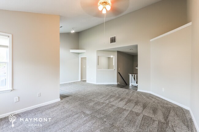 Foto del edificio - 368 Lakeridge Ct
