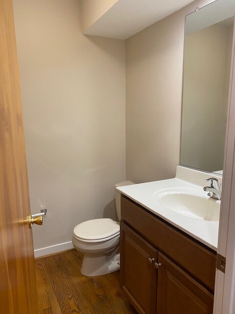 Foto del edificio - 216 Steeplechase Cir