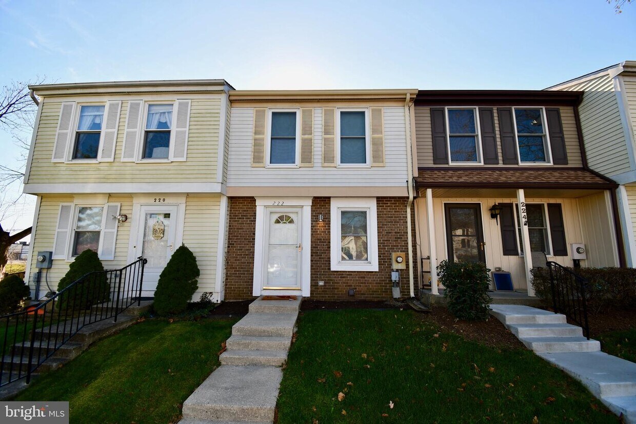 Foto principal - 222 Canfield Terrace