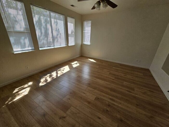 Building Photo - 3 bed 2.5 bath Northwest Reno Home for Rent