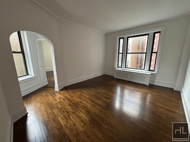 Building Photo - WEST 72 STREET