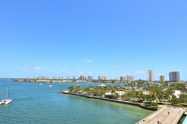 Foto del edificio - 1257 Beach Rd