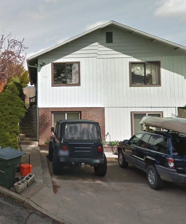Primary Photo - 211 Main Ave