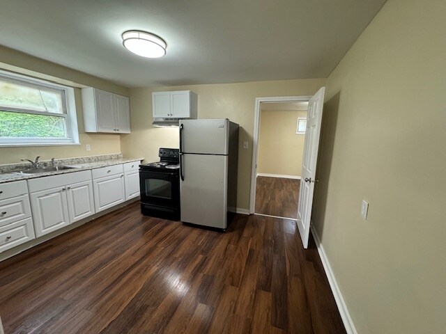 Foto del edificio - 4321 Bruhin Rd