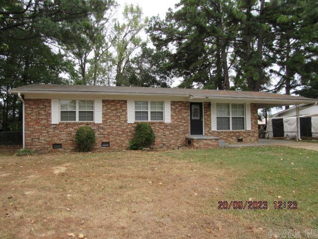 Building Photo - 2407 Meadow Dr