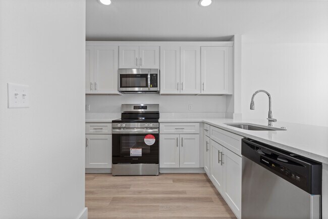 Foto del edificio - Current Apartments