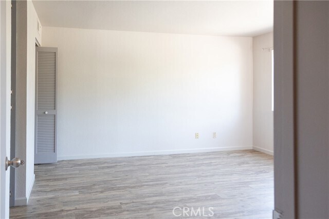 Foto del edificio - 1239 Foothill Blvd