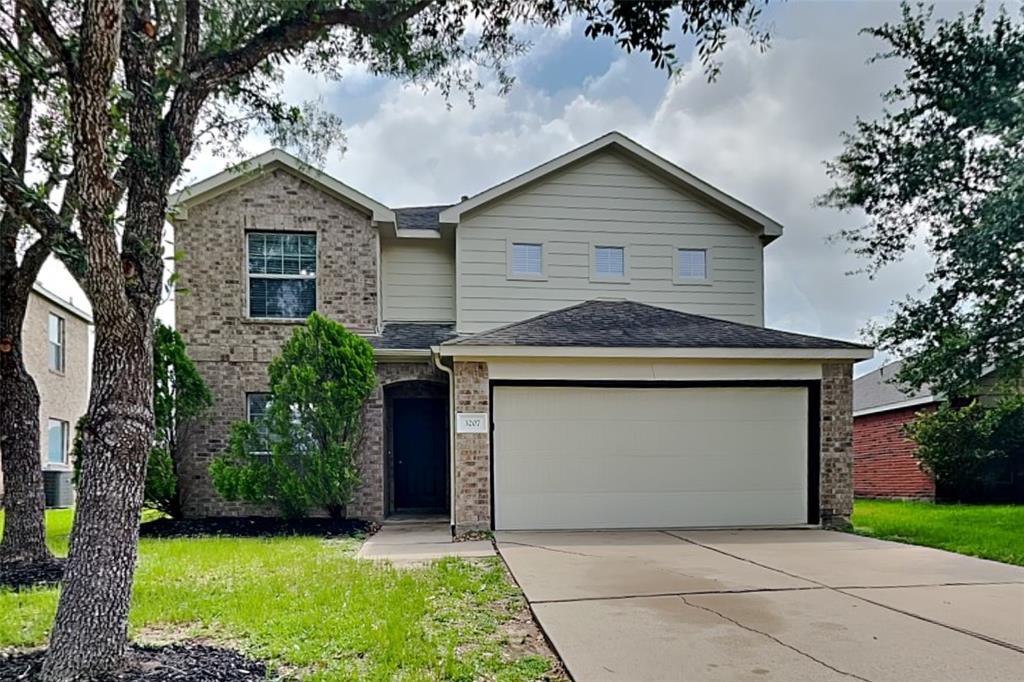 Foto principal - 3207 Trail Hollow Dr