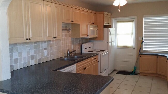 Foto del edificio - St Pete Beach 3 bed house for rent