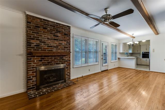 Foto del edificio - 3574 Ainsworth Dr
