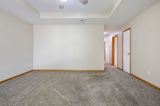 Building Photo - 2216 Thomas St