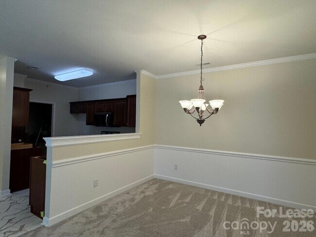 Building Photo - 16412 Redstone Mountain Ln