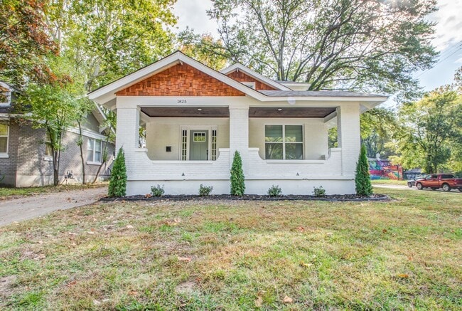 Photo - 1825 Young Ave House