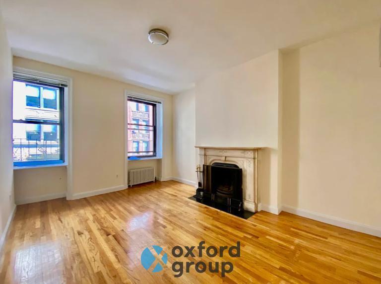 Foto principal - 0 bedroom in Flatiron District NY 10010
