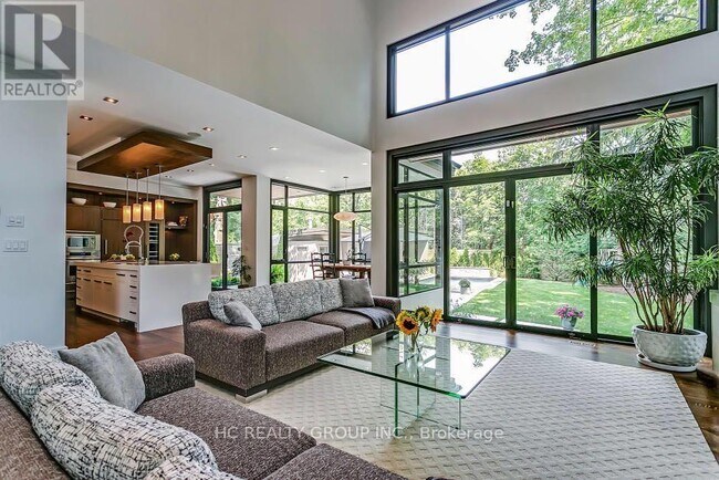 Building Photo - 363 Morrison Rd