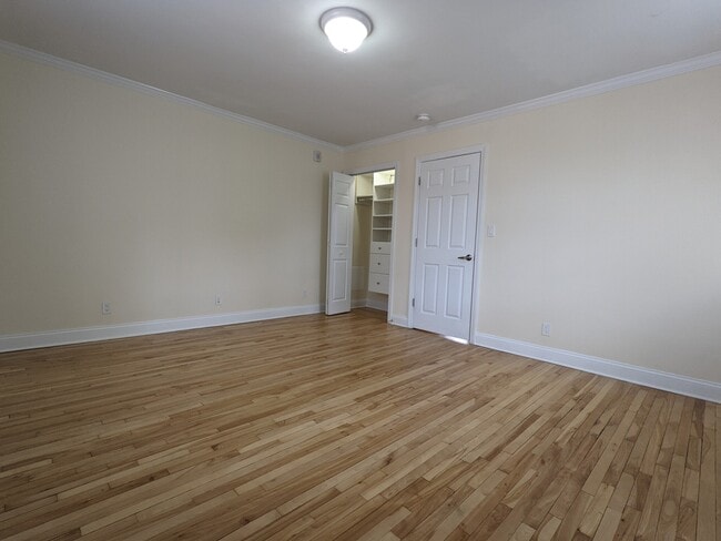 Building Photo - 76 St Paul St